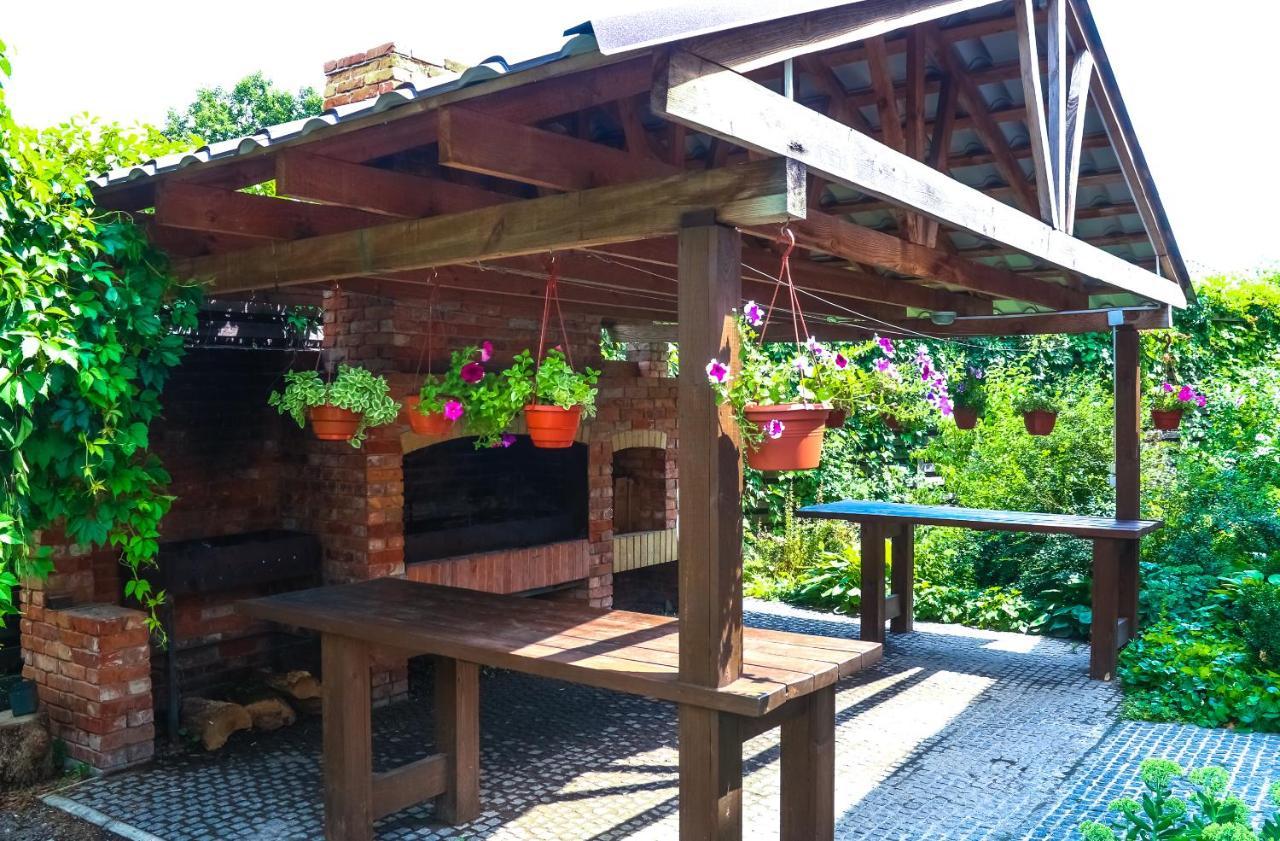 Fazenda Hotell Sumy Exteriör bild