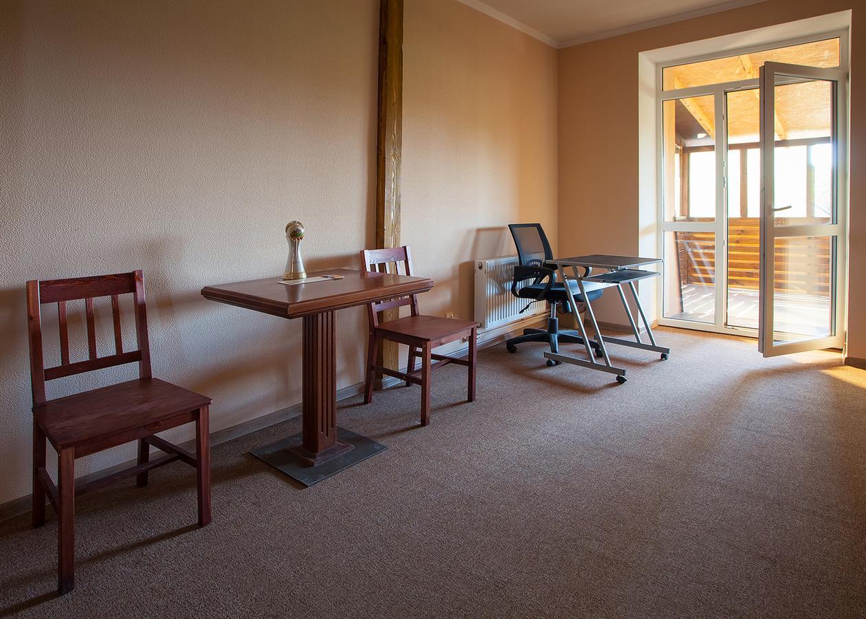 Fazenda Hotell Sumy Exteriör bild